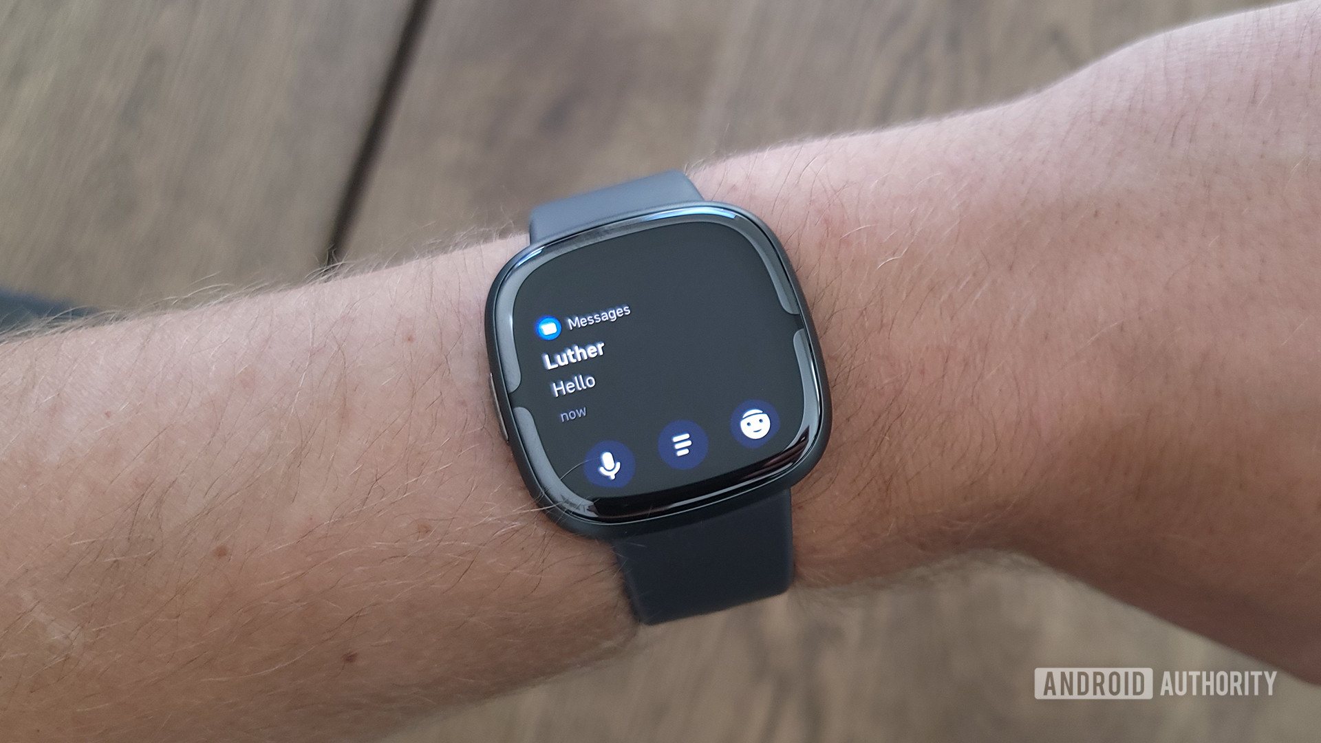 Messenger notifications on fitbit
