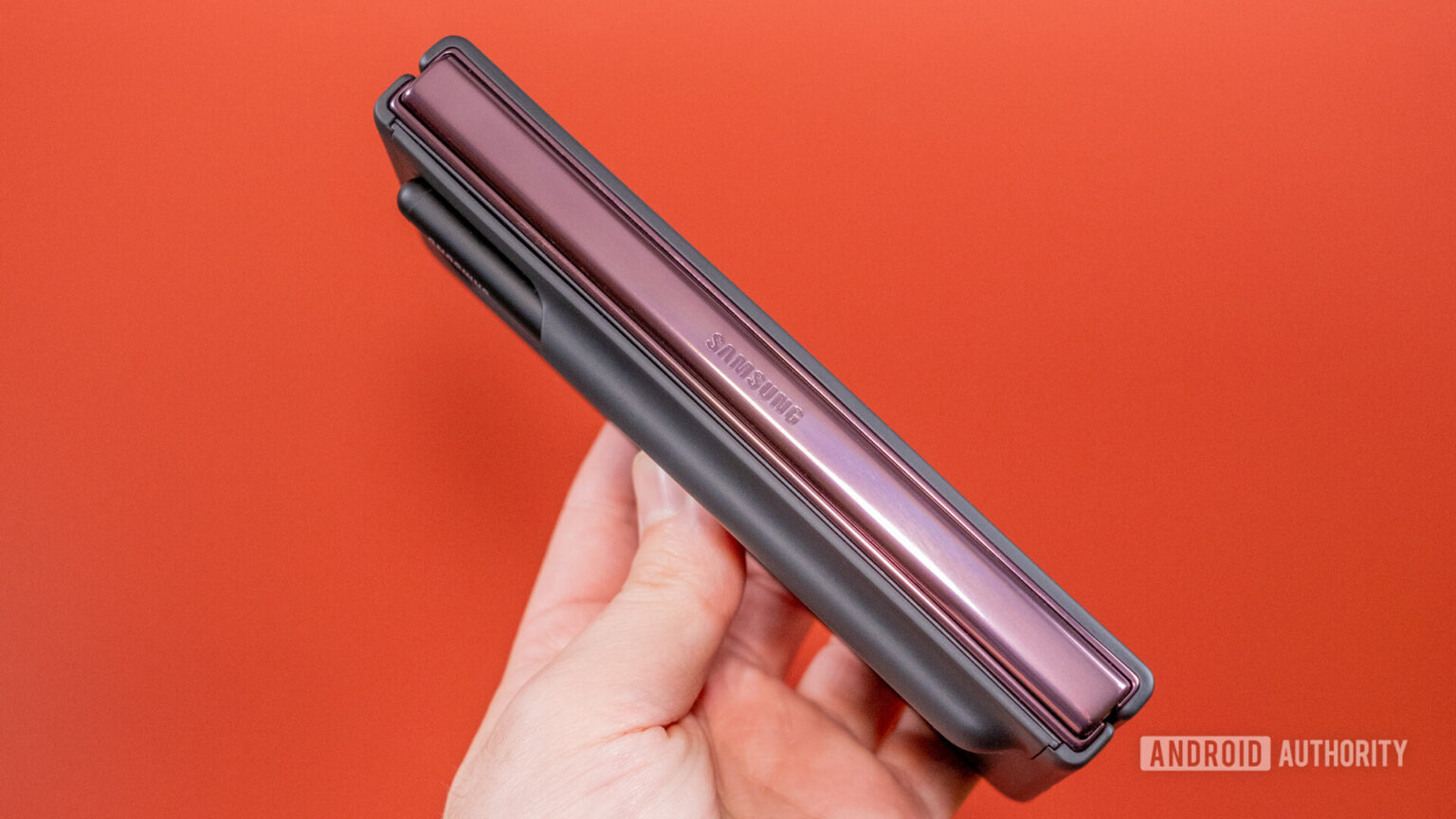 The Galaxy Z Fold 5 Should Have An S Pen Slot 1303