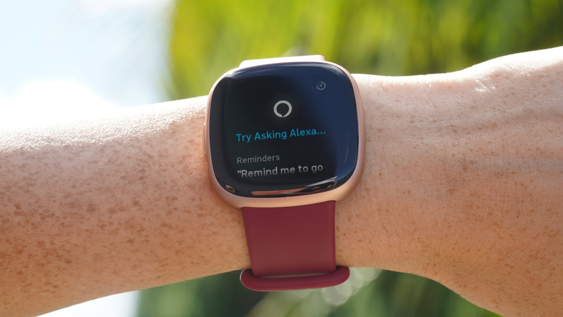 Fitbit Versa 4 review: Back to basics - Android Authority