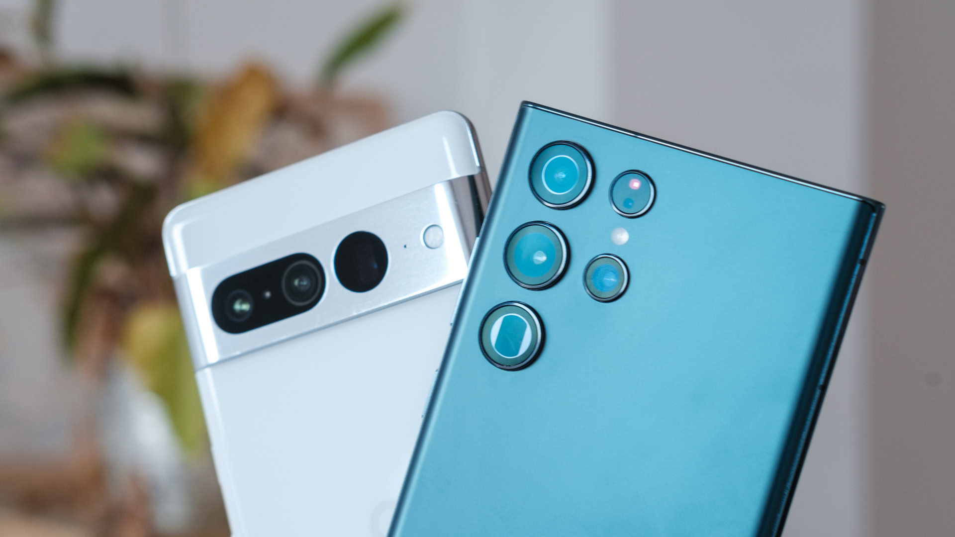 The Pixel 7 Pro and Galaxy S22 Ultra are among the Black Friday 2022 sales