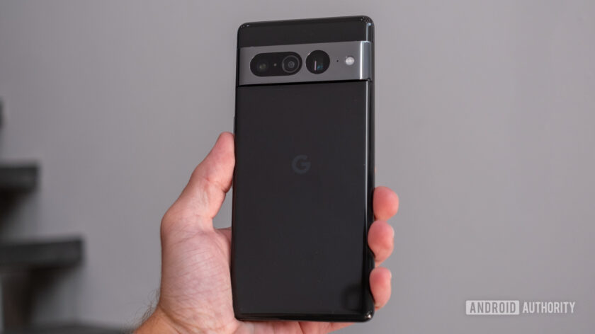 Google Pixel 6 Pro vs Pixel 7 Pro: Which is better? - Android Authority