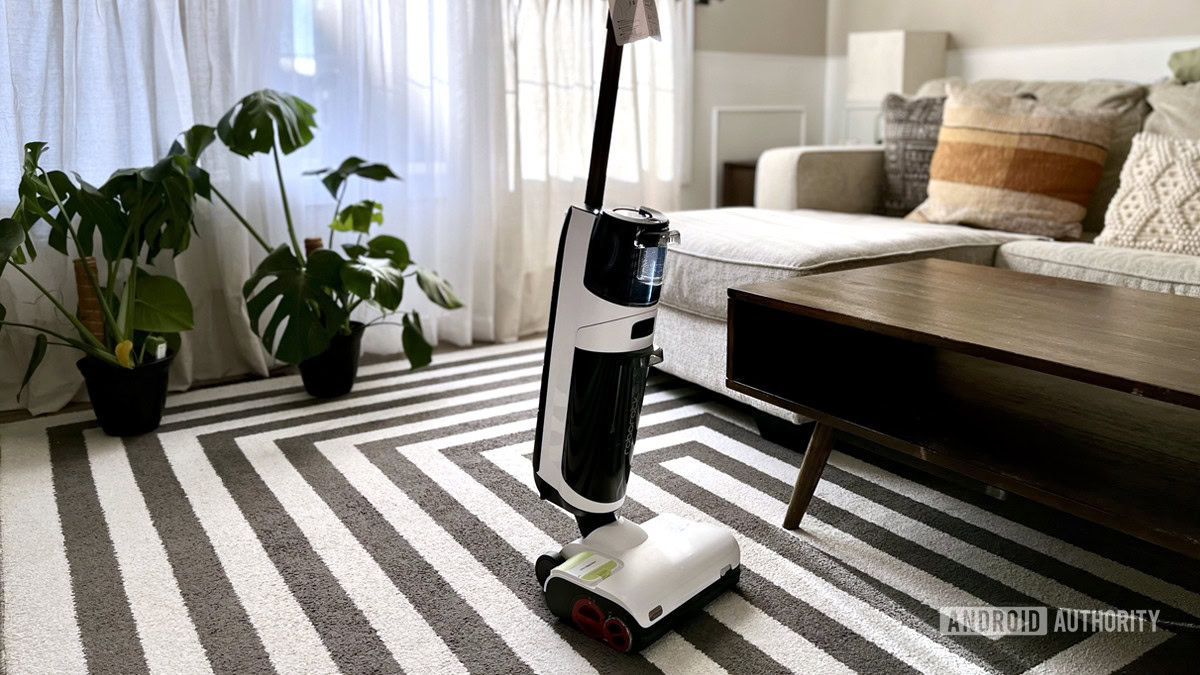 Roborock Dyad Pro review: A smart vac and mop without robot prices