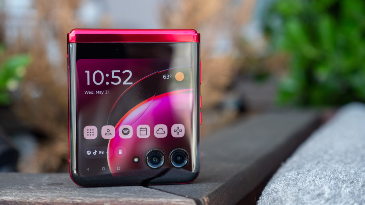 Motorola Razr Plus and Razr (2023) hands-on review: The Razr returns