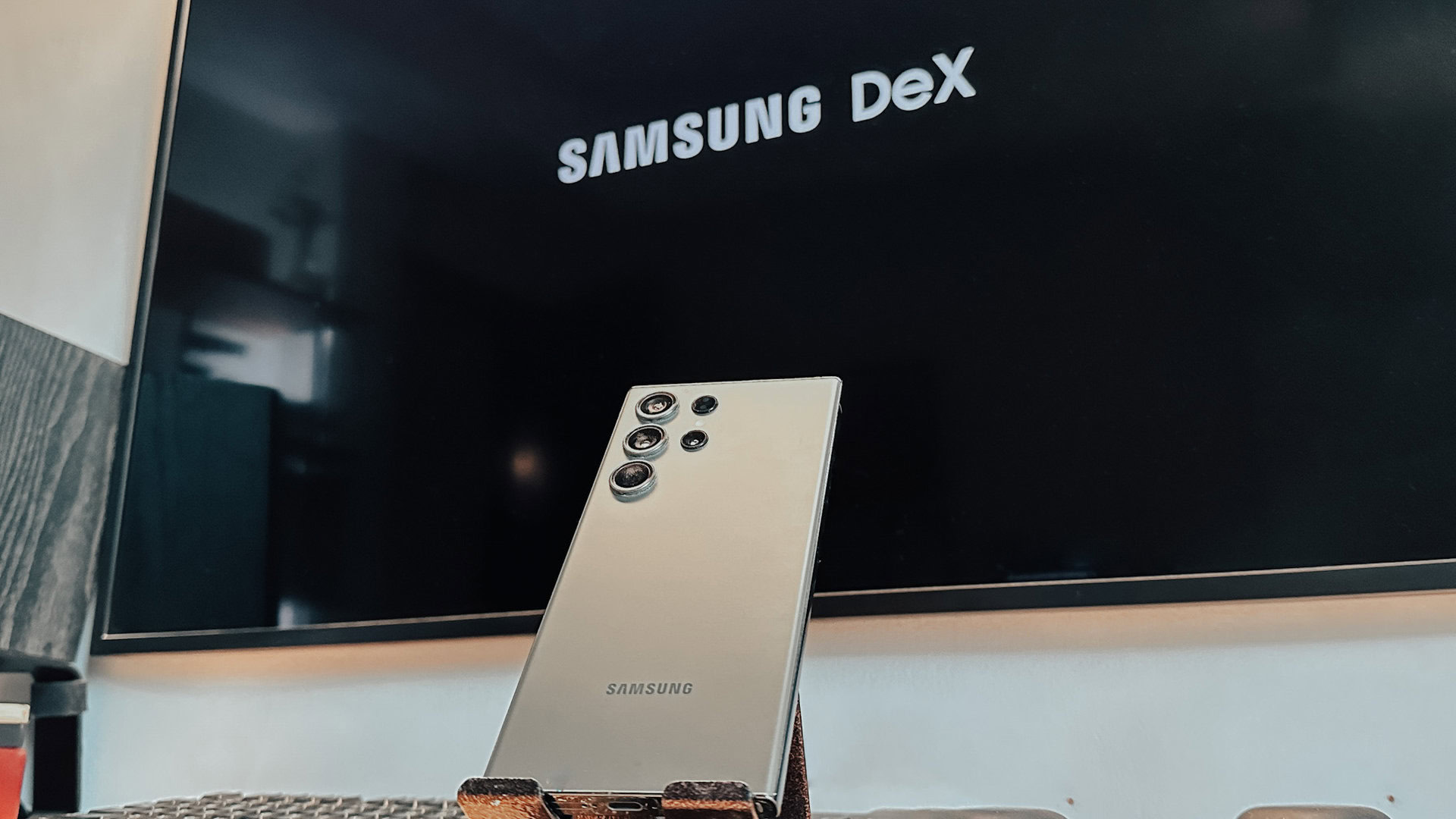Écran Samsung Galaxy S23 Ultra Dex