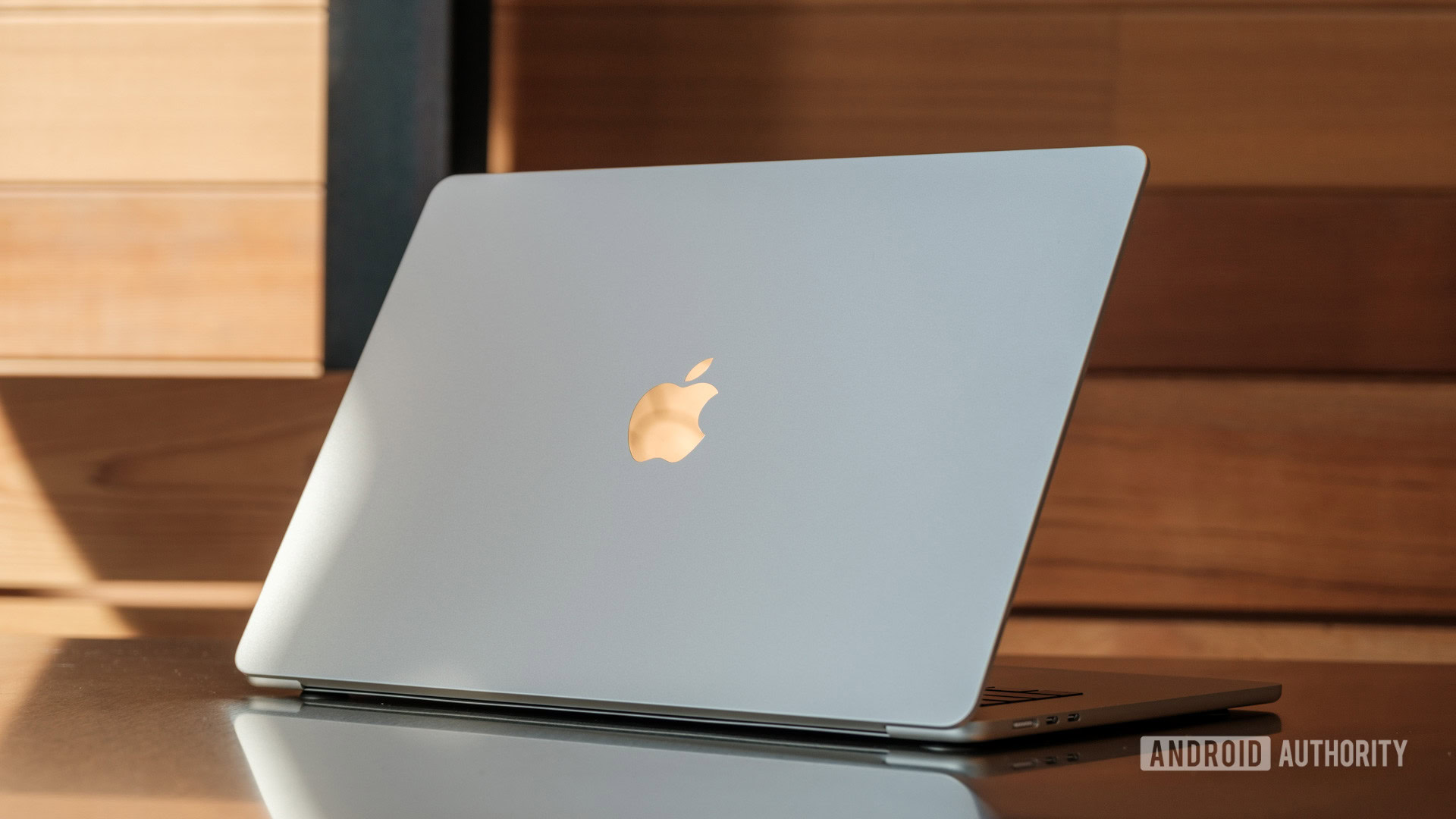 Apple MacBook Air M2 Entry Review – A very good, but too expensive daily  MacBook -  Reviews