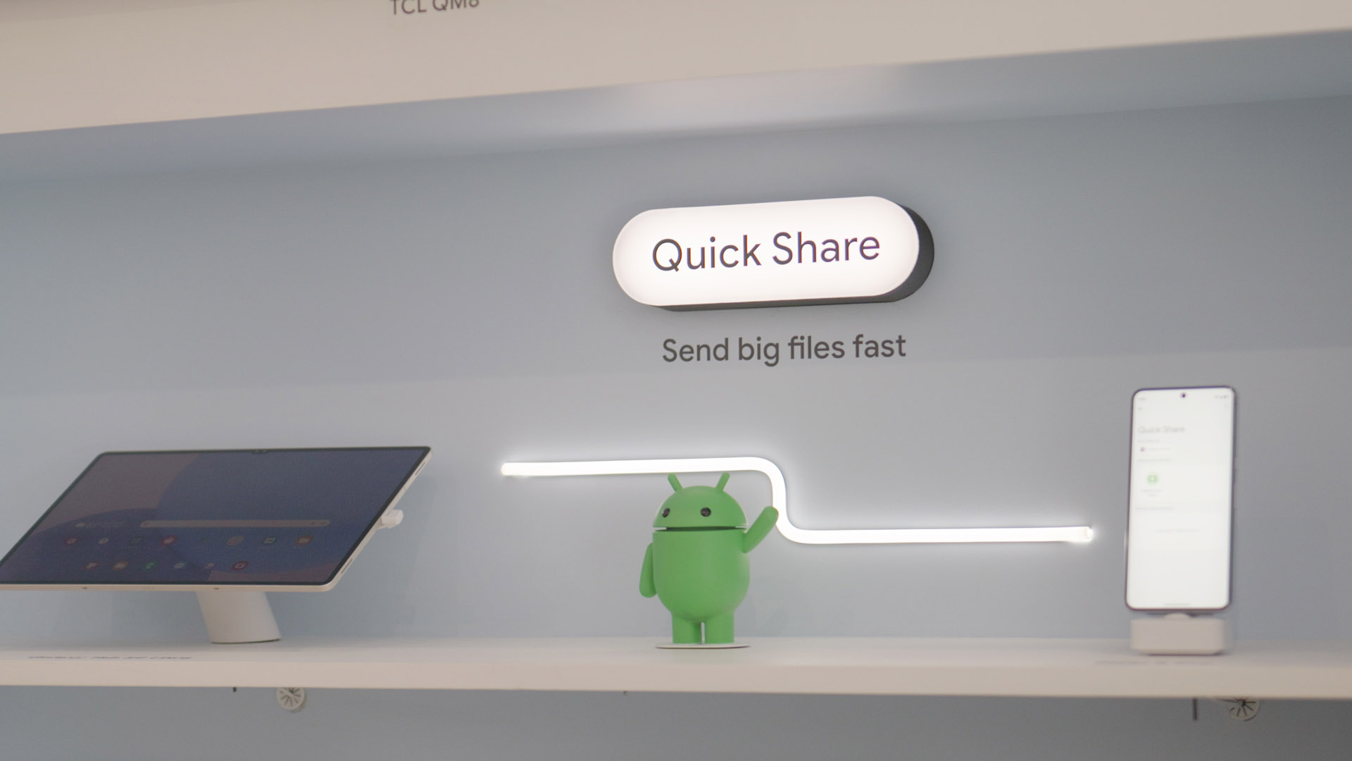 Google is starting to roll out Quick Share to Pixel devices