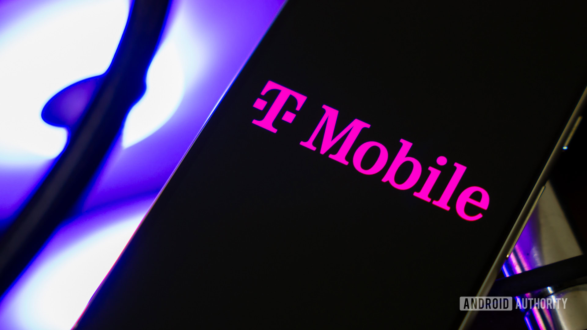 Is T-Mobile still the uncarrier we knew and loved, or just another carrier?