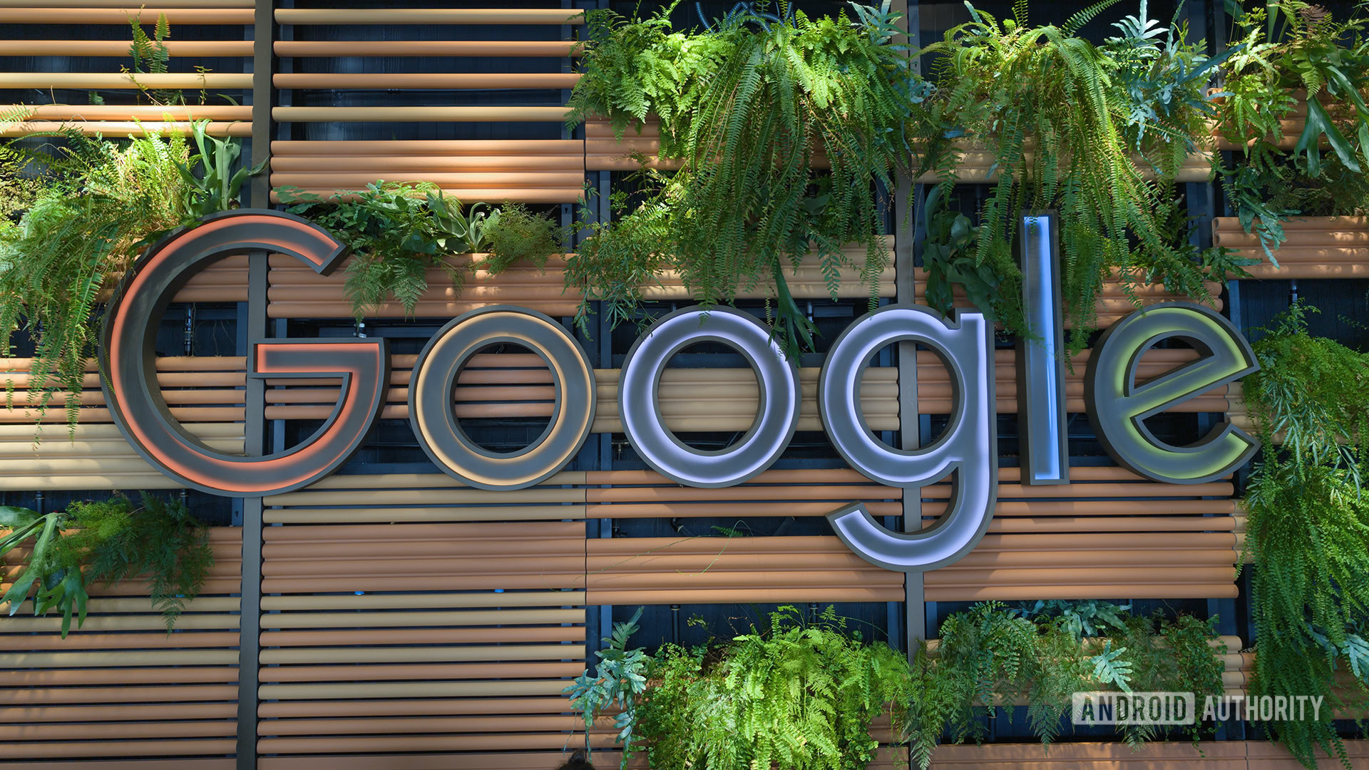 Google loses big in antitrust case, judge calls company a ‘monopolist’ (Update: Statement)