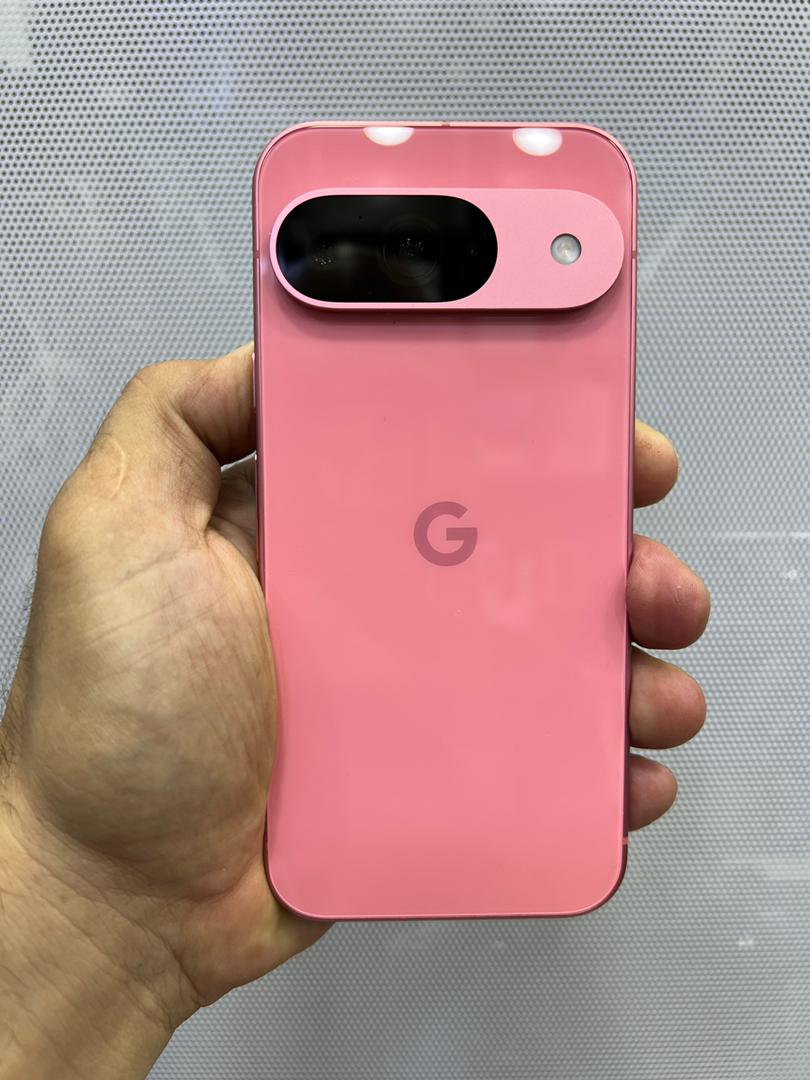 Google Pixel 9 in Pink color 2