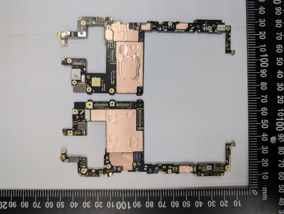 Giant Pixel 9 leak gives us our first real-world look at the Fold