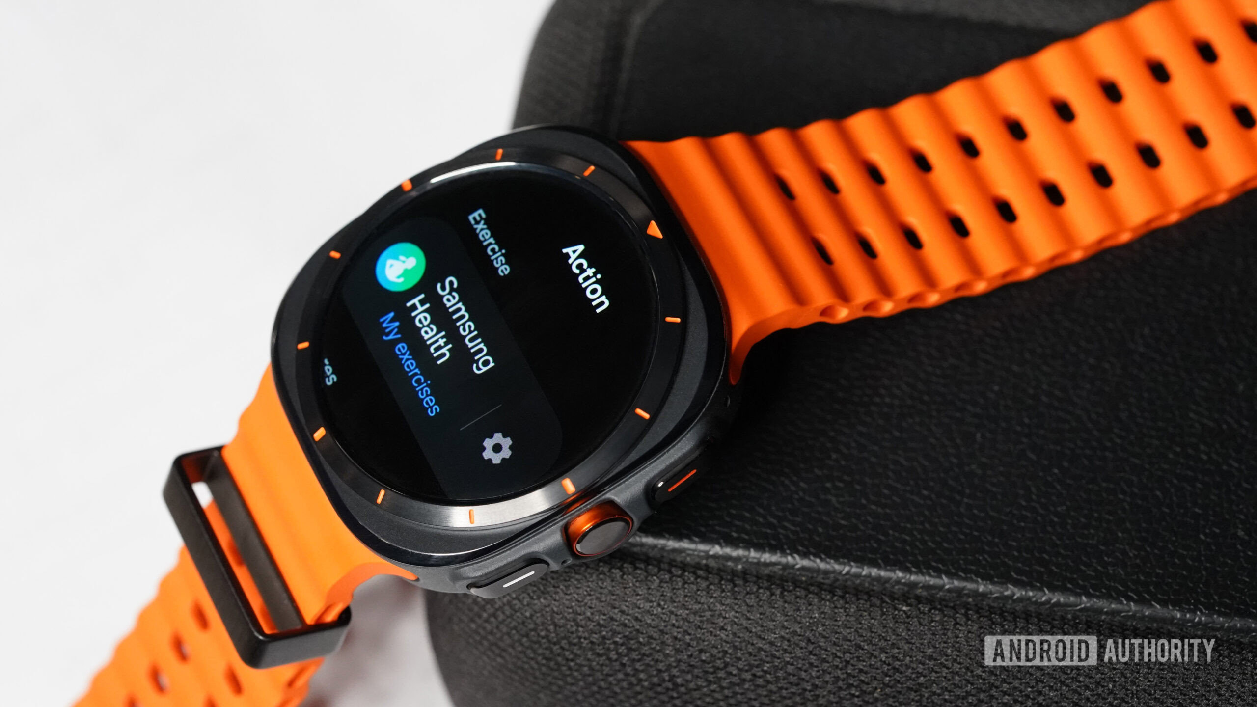 A user reviews the customization options of the Action button on the Samsung Galaxy Watch Ultra.