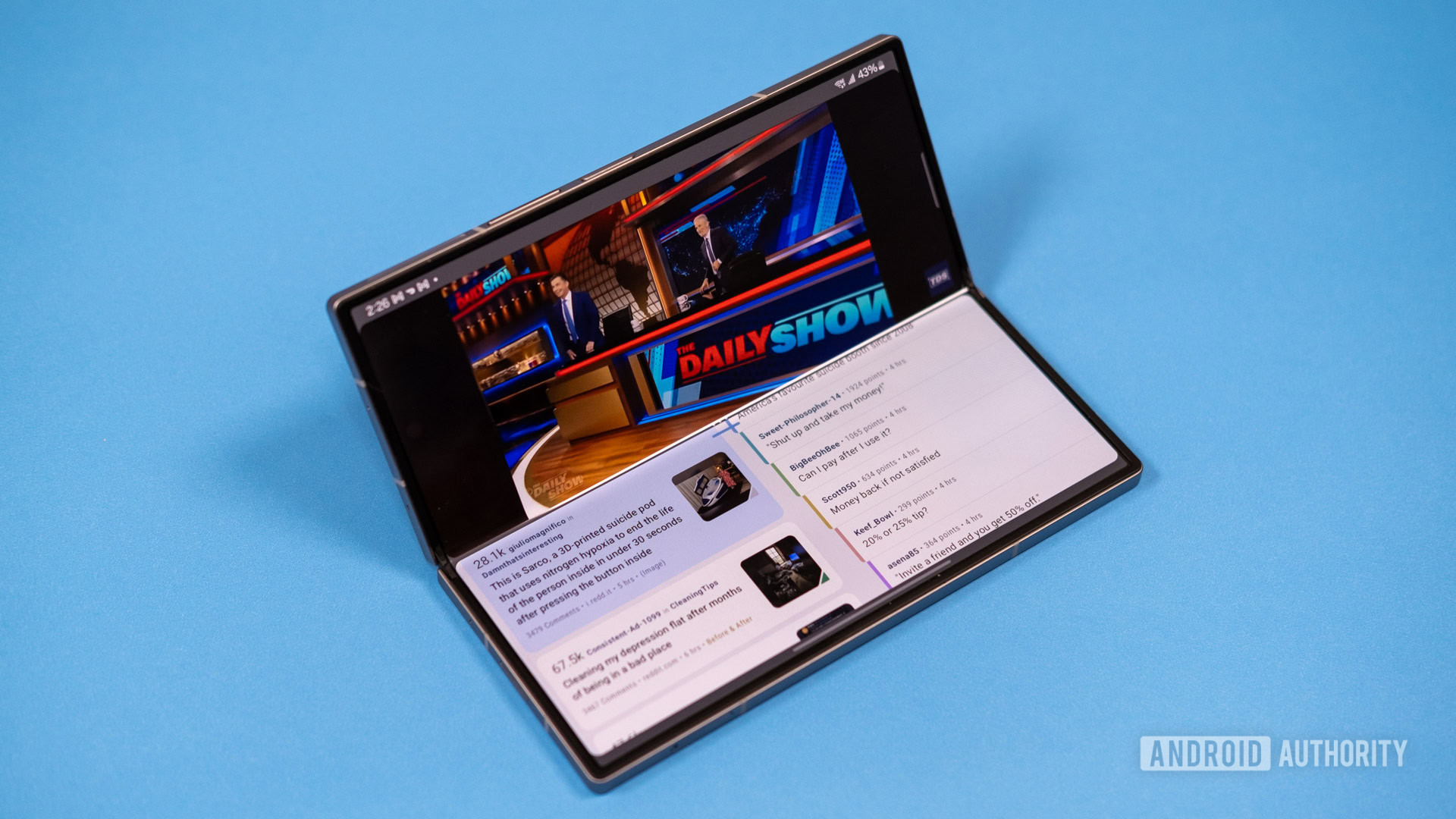 Samsung Galaxy Z Fold 6 multitasking 2