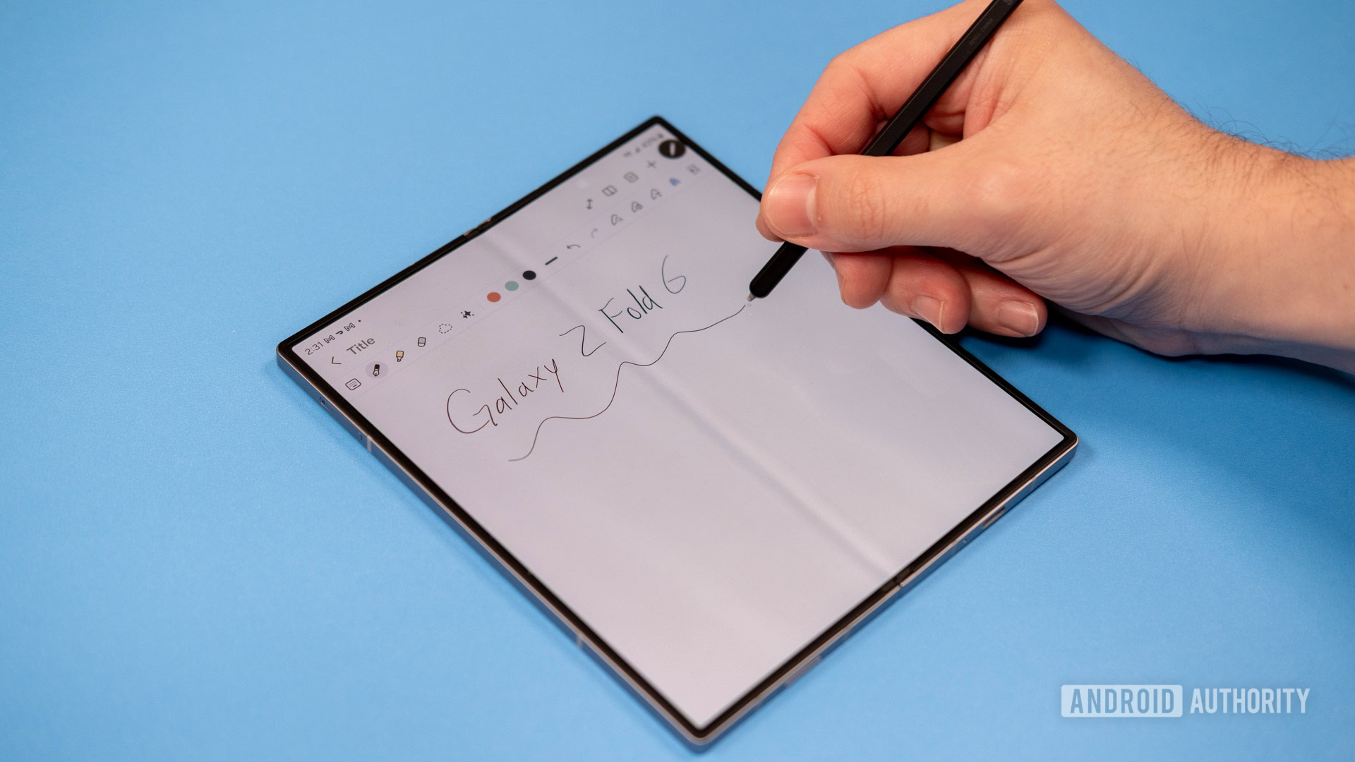 Samsung Galaxy Z Fold 6 Z Pen and crease