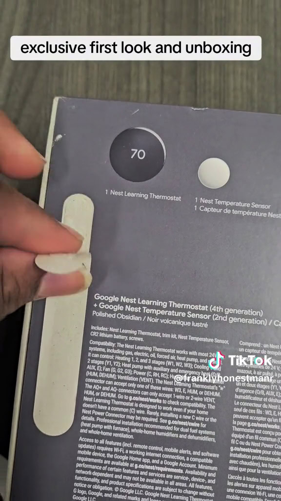 The packaging for the 4th-gen Learning Thermostat.