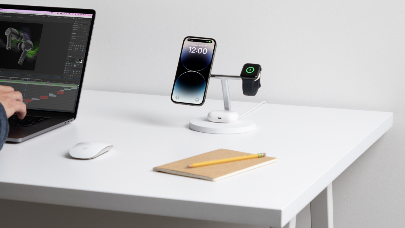 Belkin MagSafe 3 in 1 Wireless Charging Stand