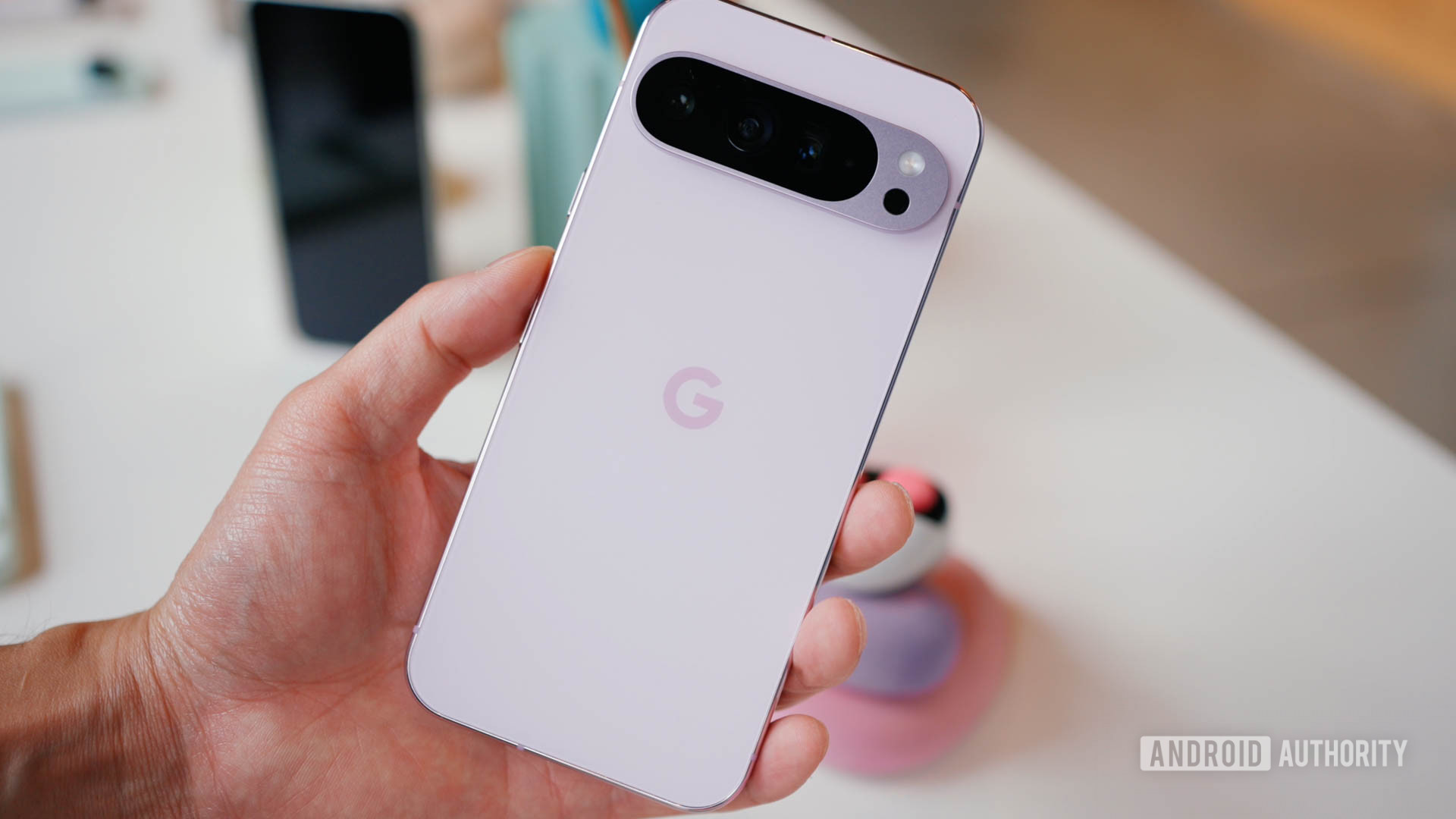 Pixel 9 Pro против Pixel 7 Pro: стоит ли переходить на последний флагман Google?