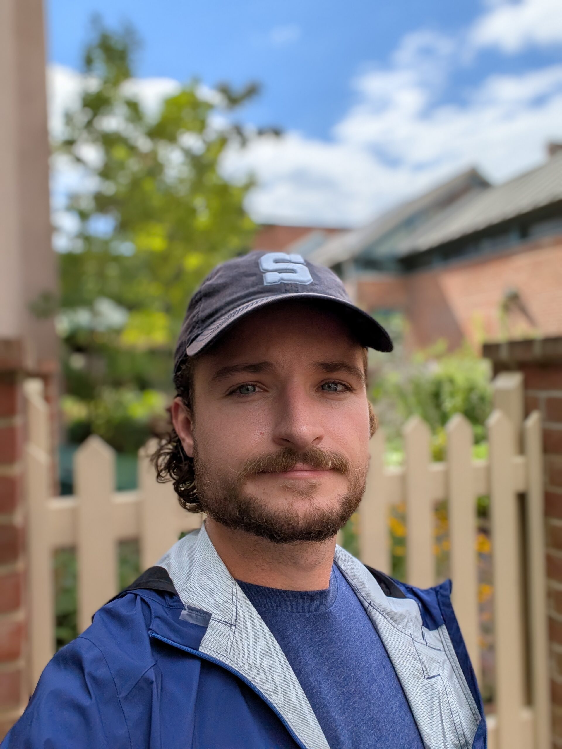 Google Pixel 9 Pro XL portrait selfie shade