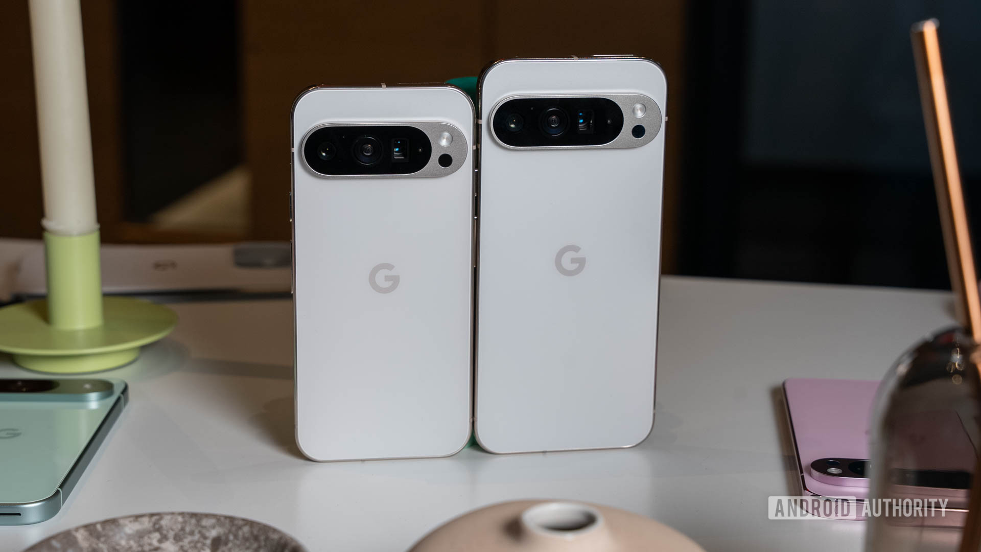 Google Pixel 9 Pro next to Google Pixel 9 Pro XL both in Porcelain color