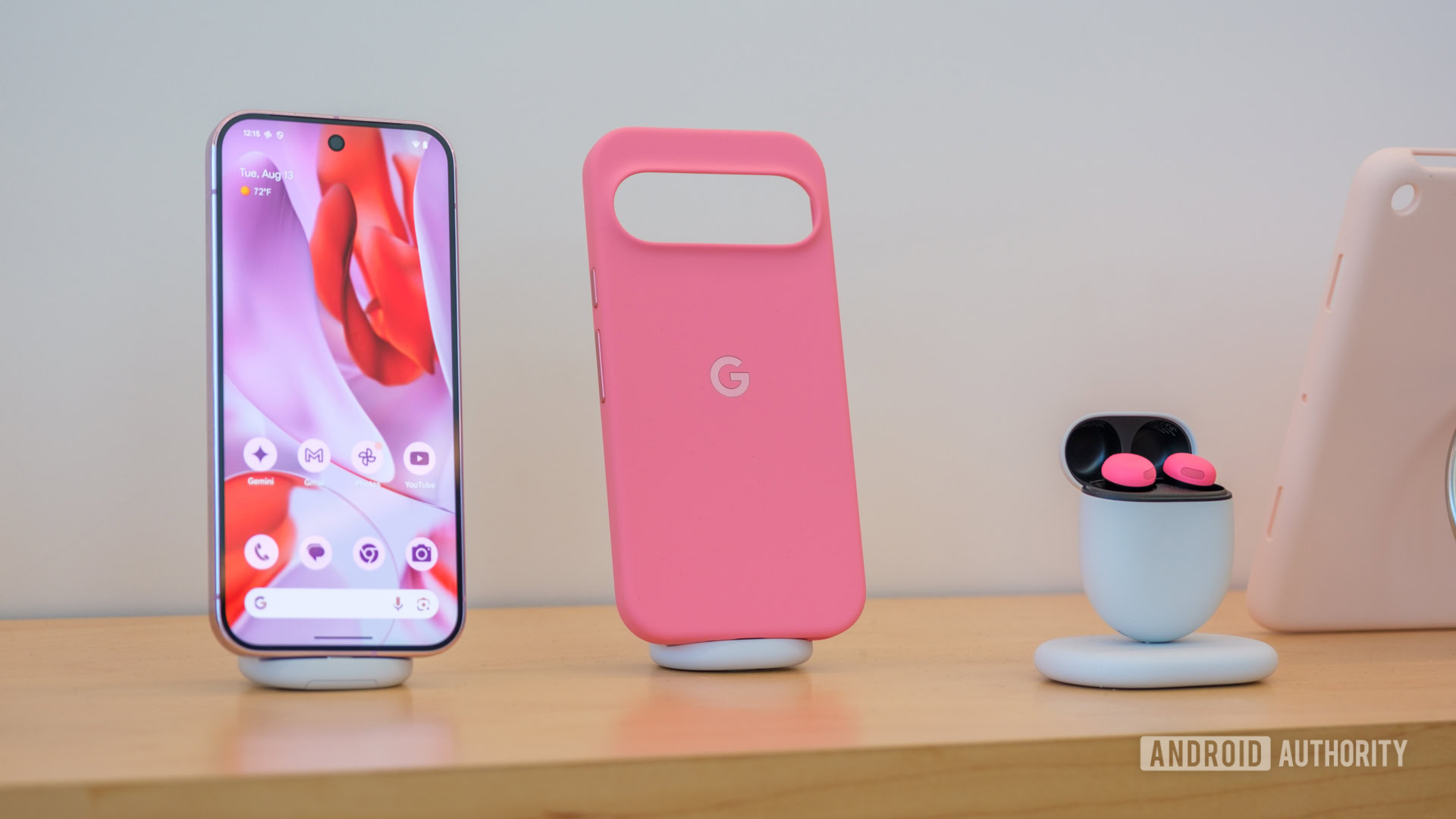 Google Pixel 9 pink lineup