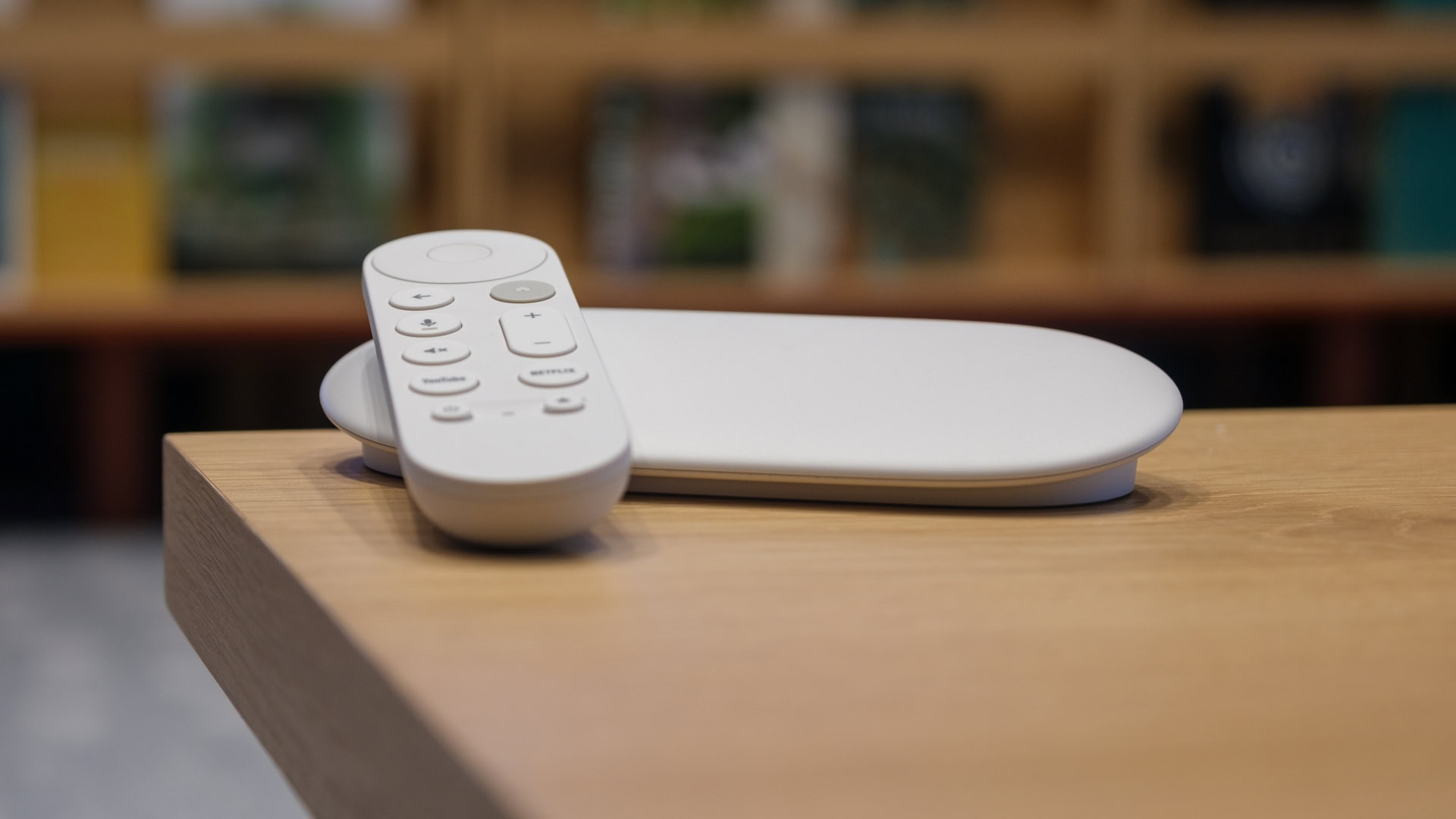 Google TV Streamer Versi Putih