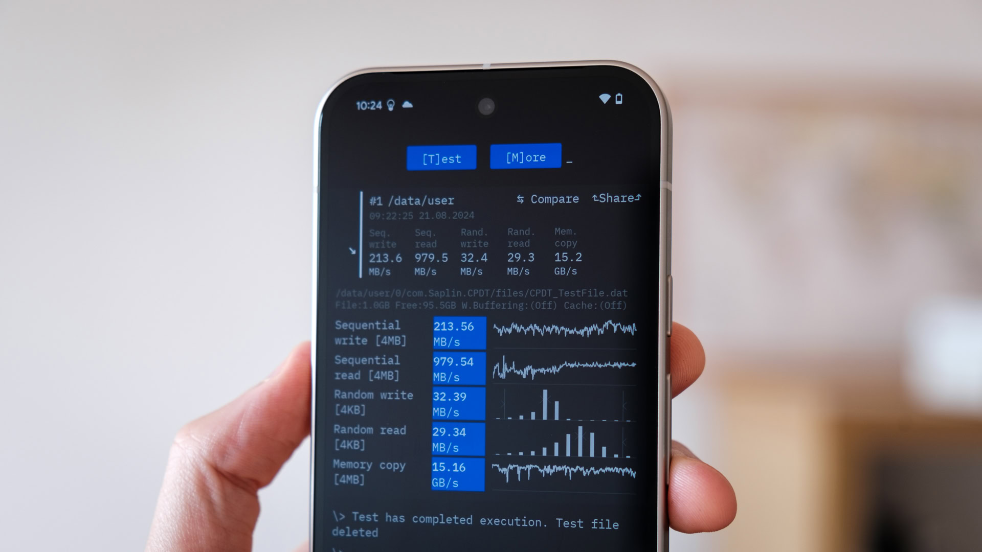 Pixel 9 UFS storage speed test