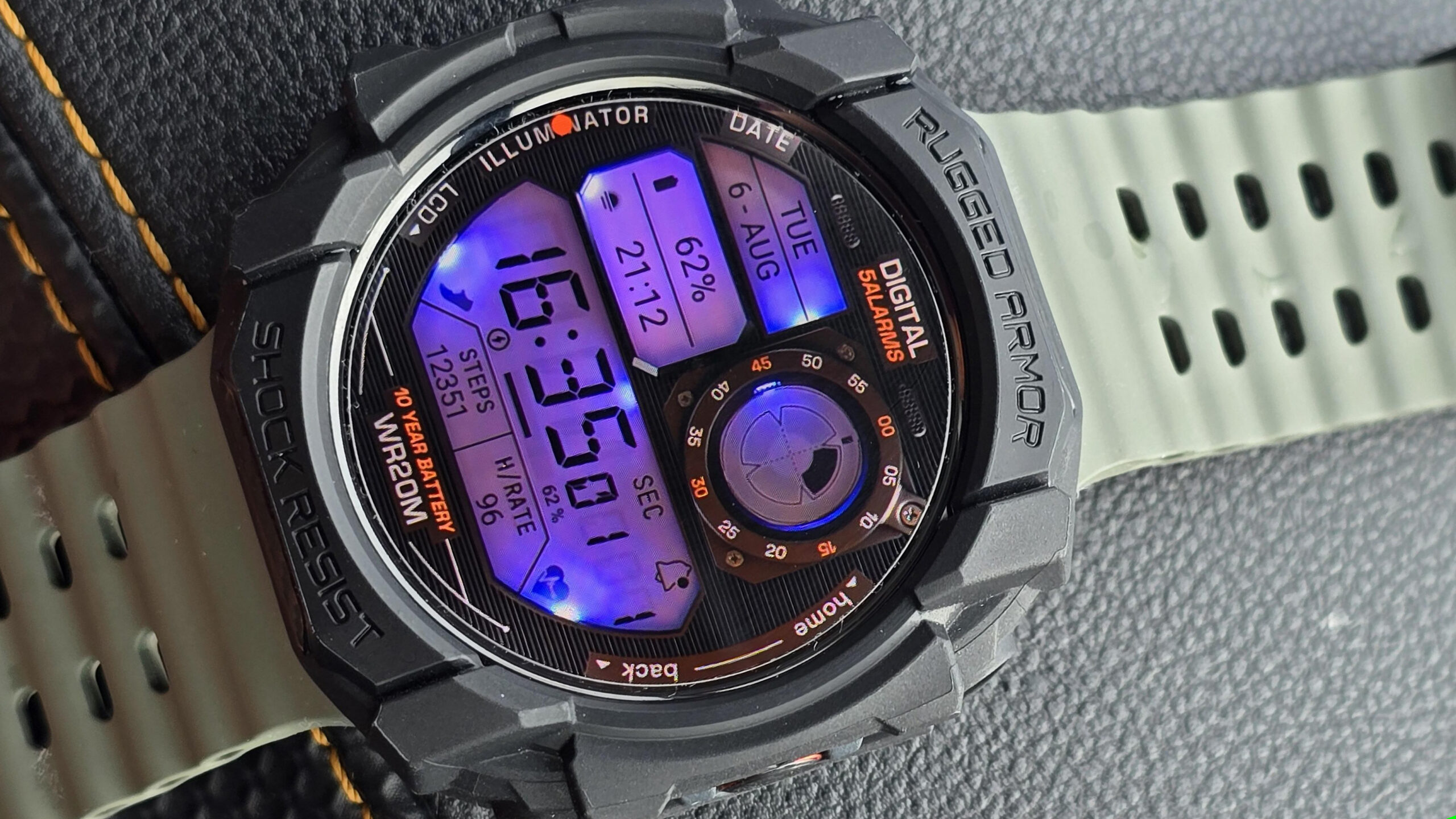 Как превратить Samsung Galaxy Watch Ultra в двойника Casio G-Shock