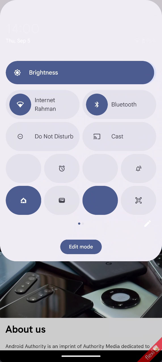 Android 16 dual shade Quick Settings panel light mode