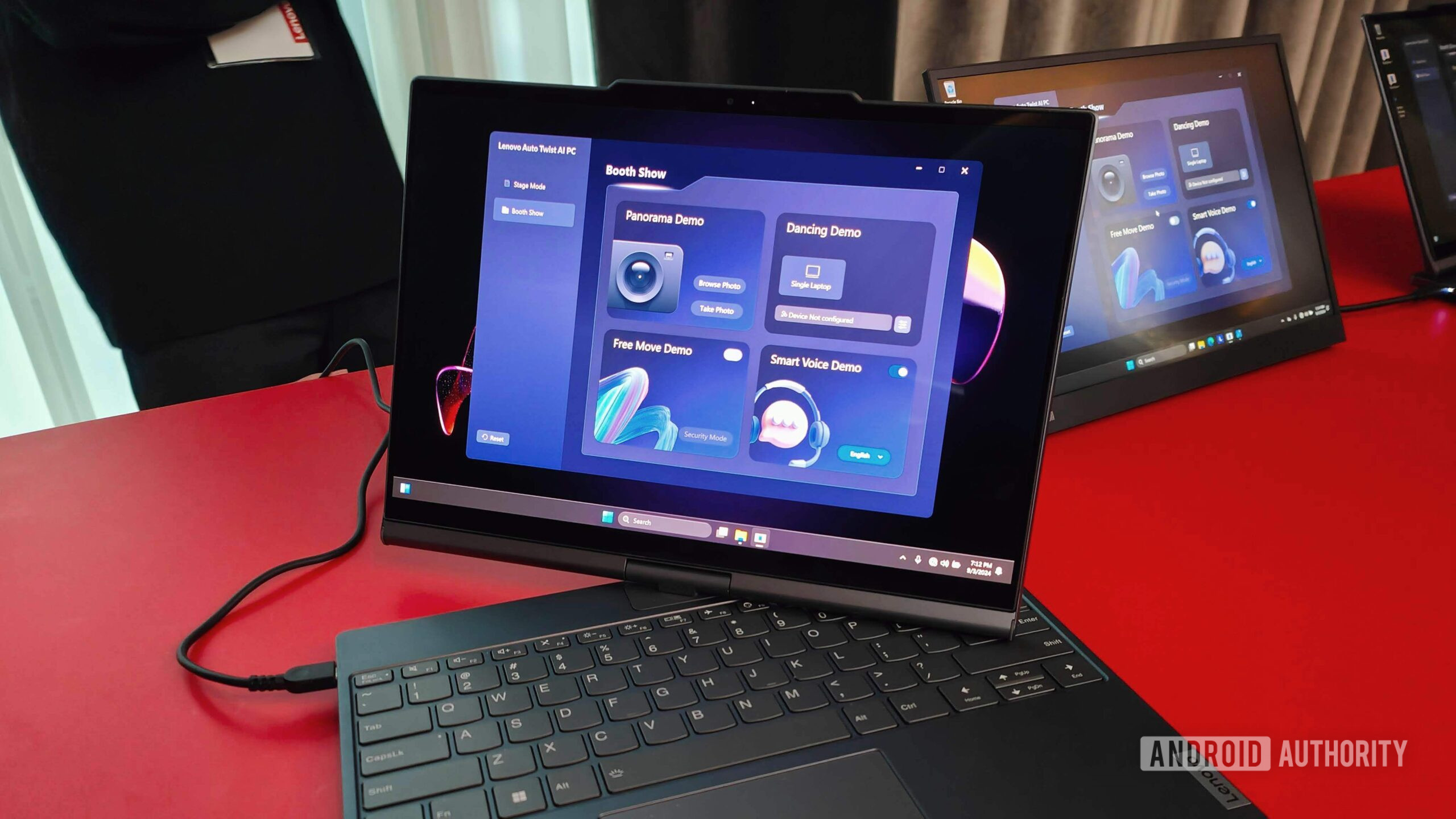 Lenovo Auto Twist AI PC (2)