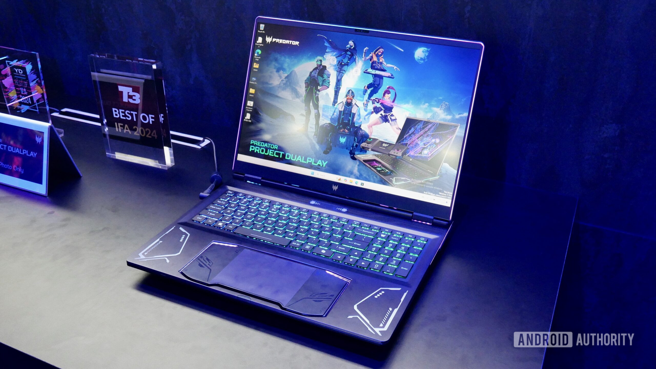 I tried Acer’s crazy laptop with a built-in controller and… I didn’t hate it