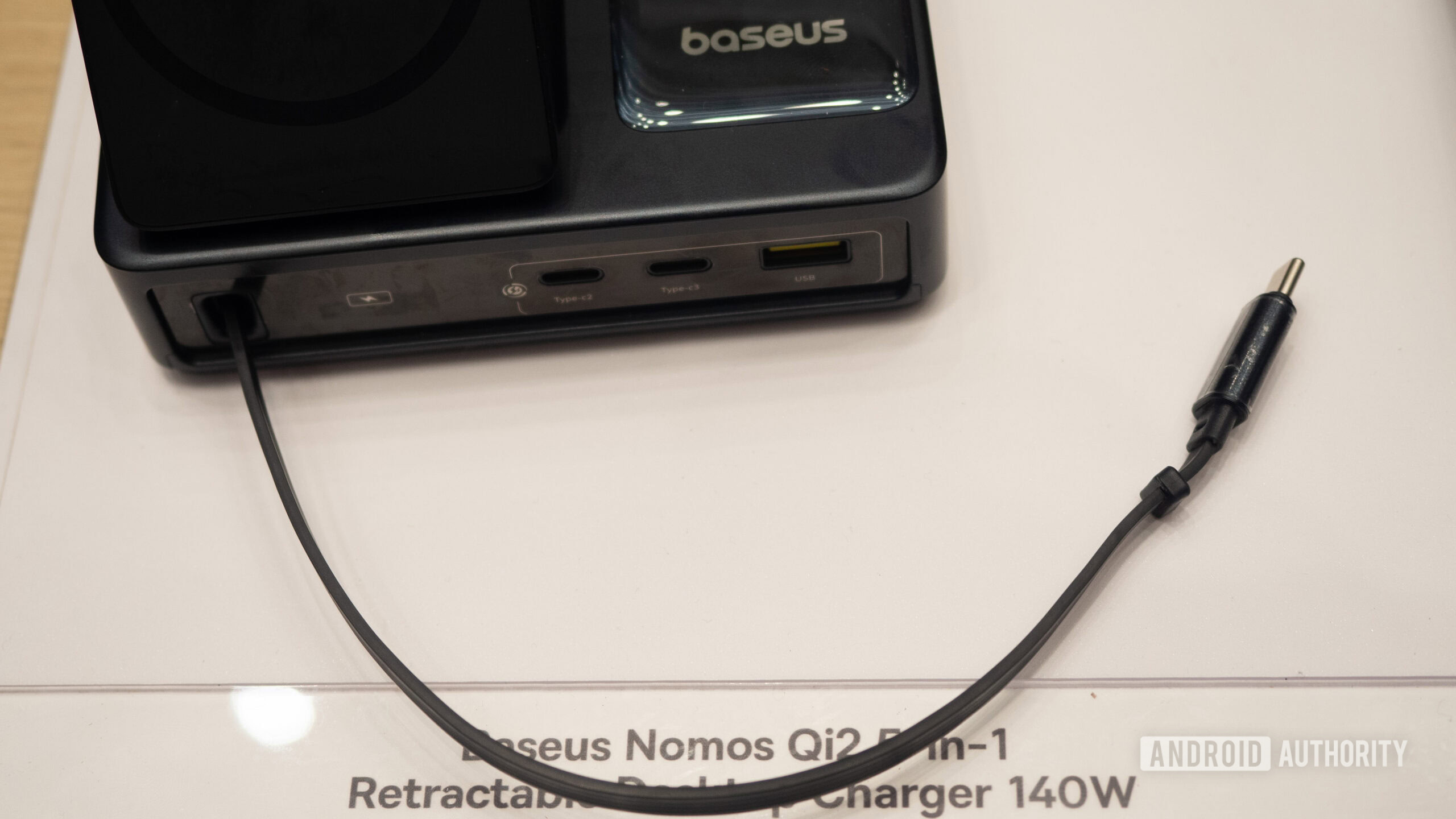 baseus nomos qi2 5 in 1 retractable cable 140w 6