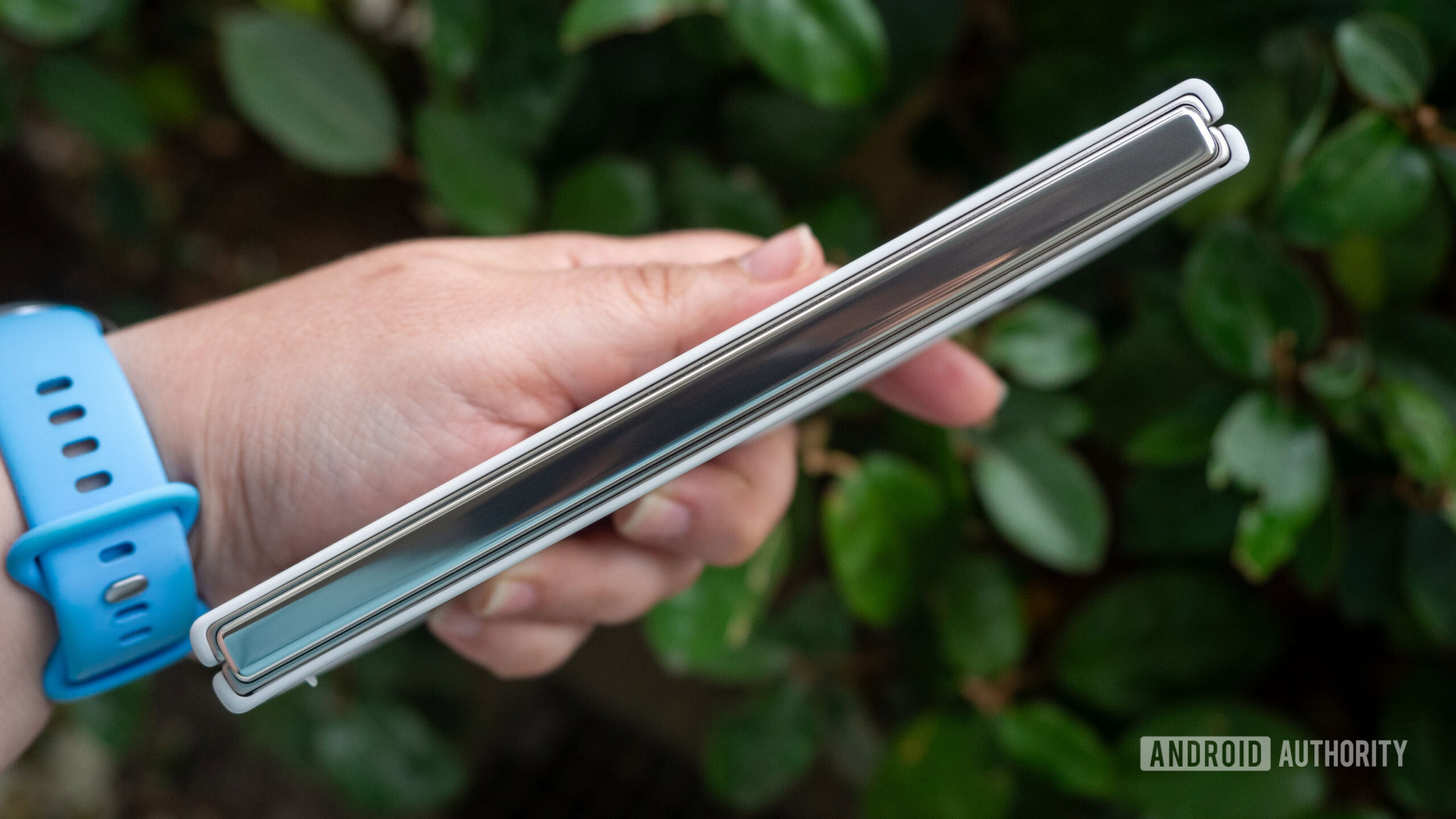 The Pixel 9 Pro Fold is the one phone I want to carry without a case… and the one I shouldn’t