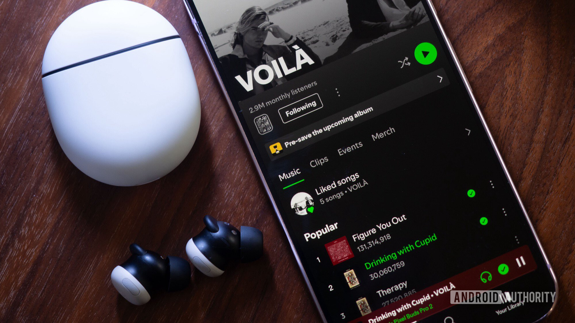 Spotify puts its song cache to good use with a new auto-offline playlist