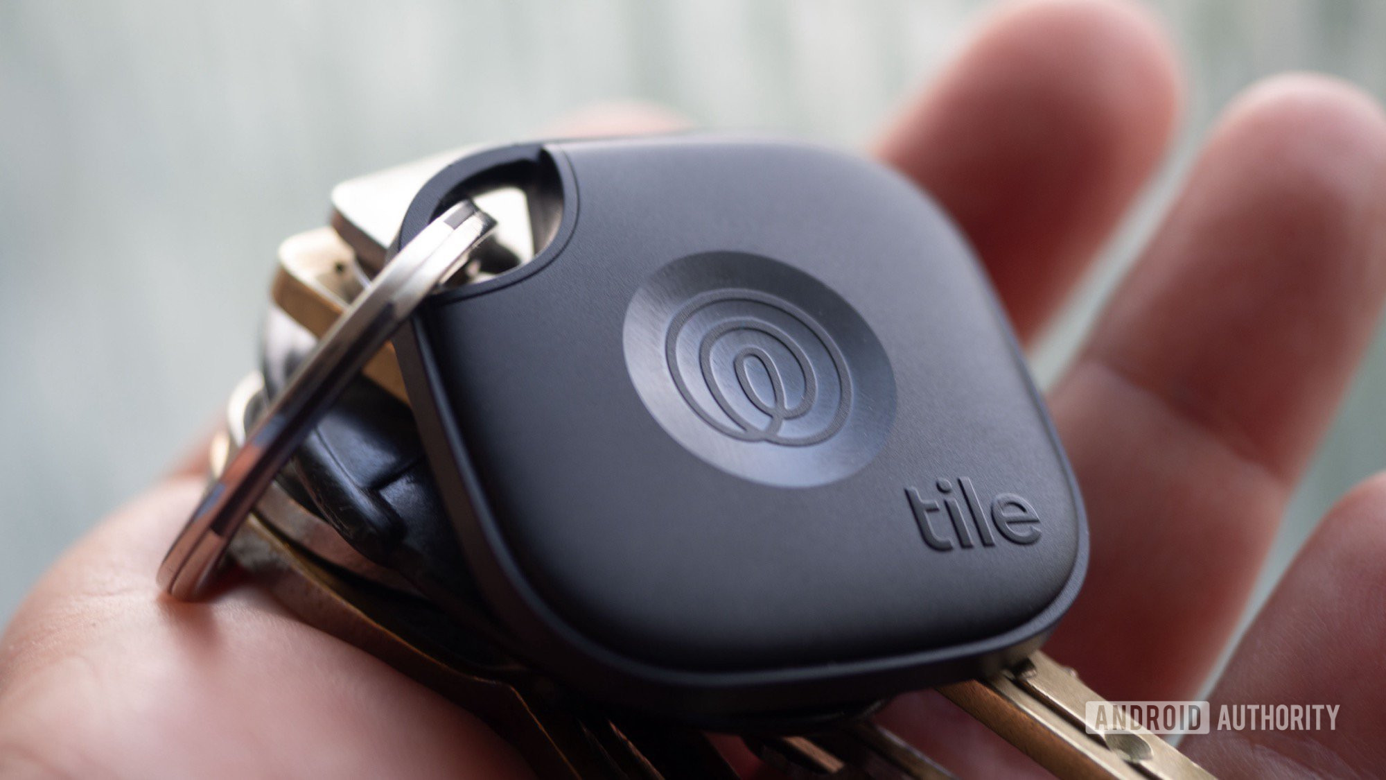 Tile упрощает поиск новых Bluetooth-трекеров и повышает безопасность