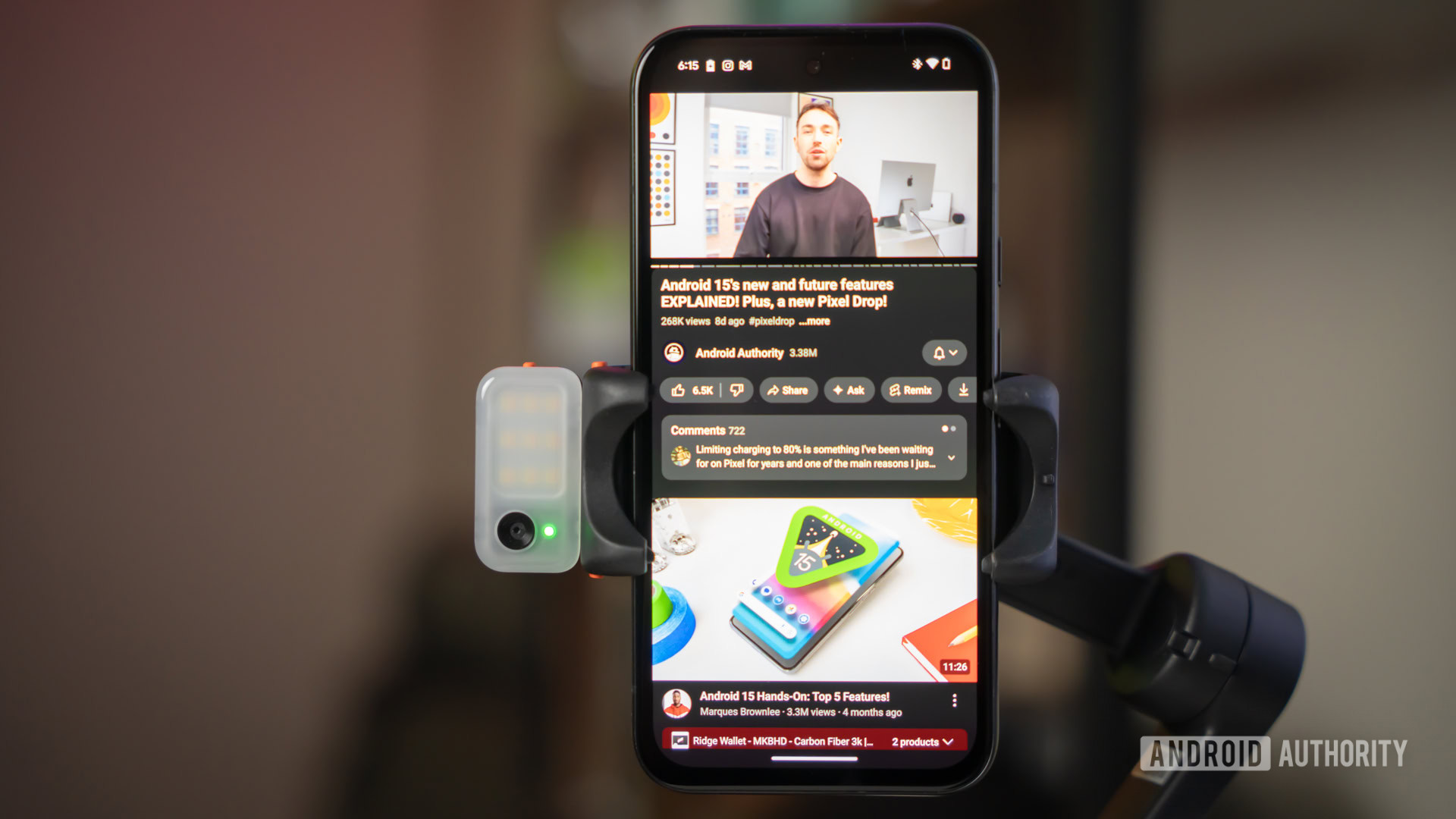 The Hohem iSteady V3 is an impressively smart and portable smartphone gimbal