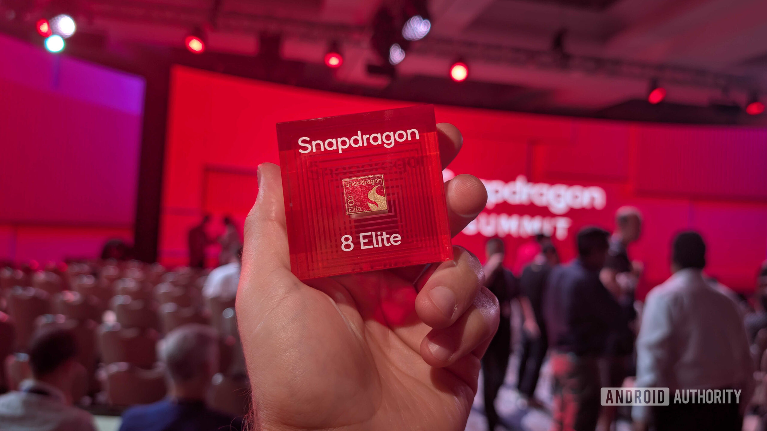 Want 8 years of updates on your flagship phone? Qualcomm is making it possible.