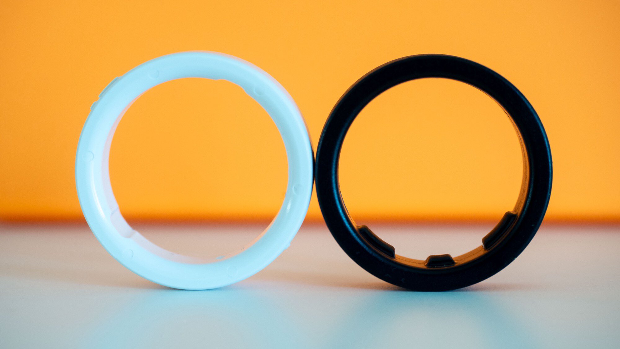 oura ring 4 vs samsung galaxy ring sizing comparison 1