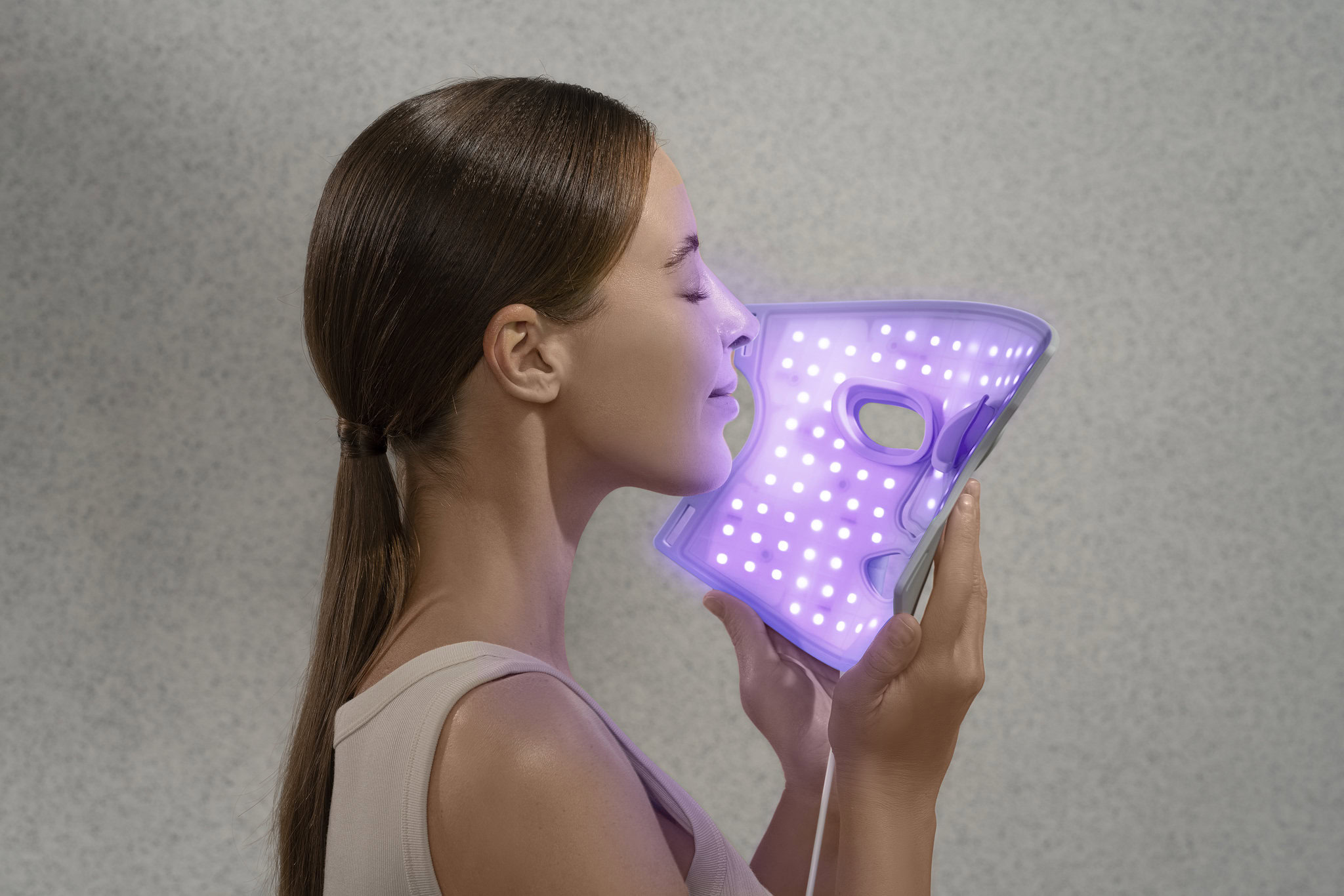 Nanoleaf LED face mask 2