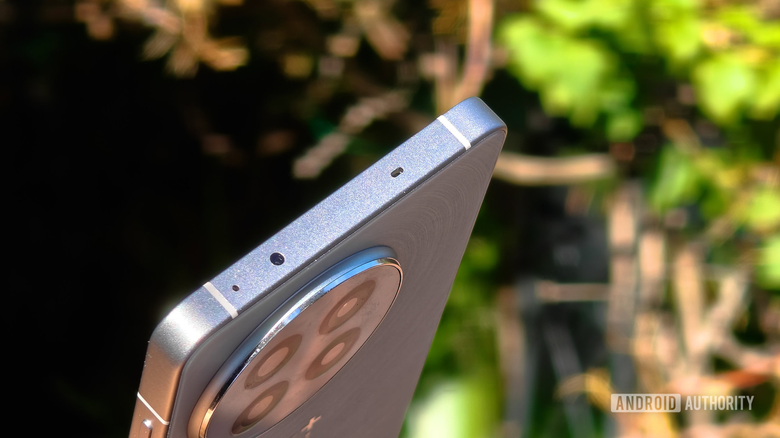 OnePlus 13R review image top edge showing IR blaster