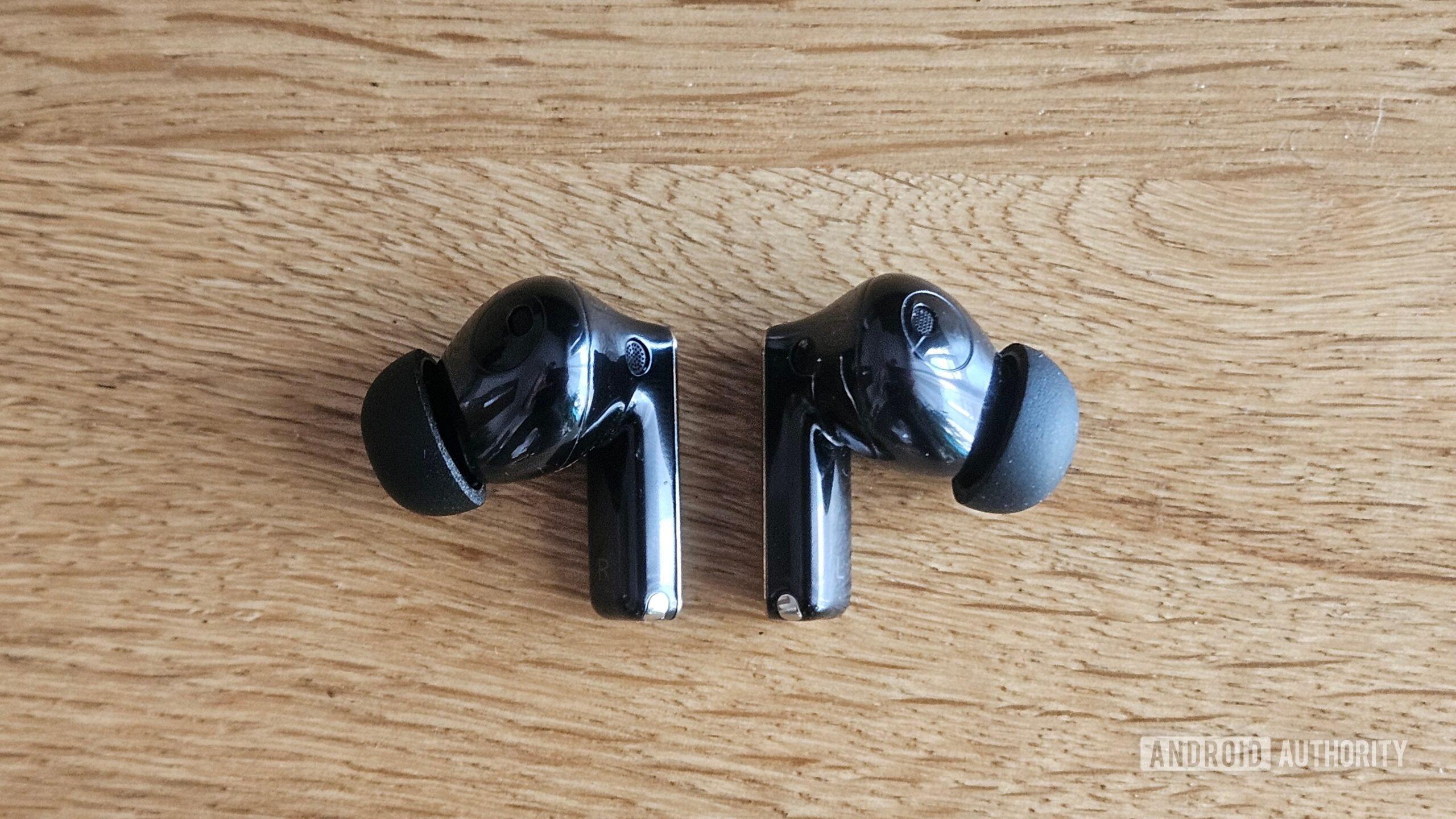 huawei freebuds pro 4 earbuds (8)