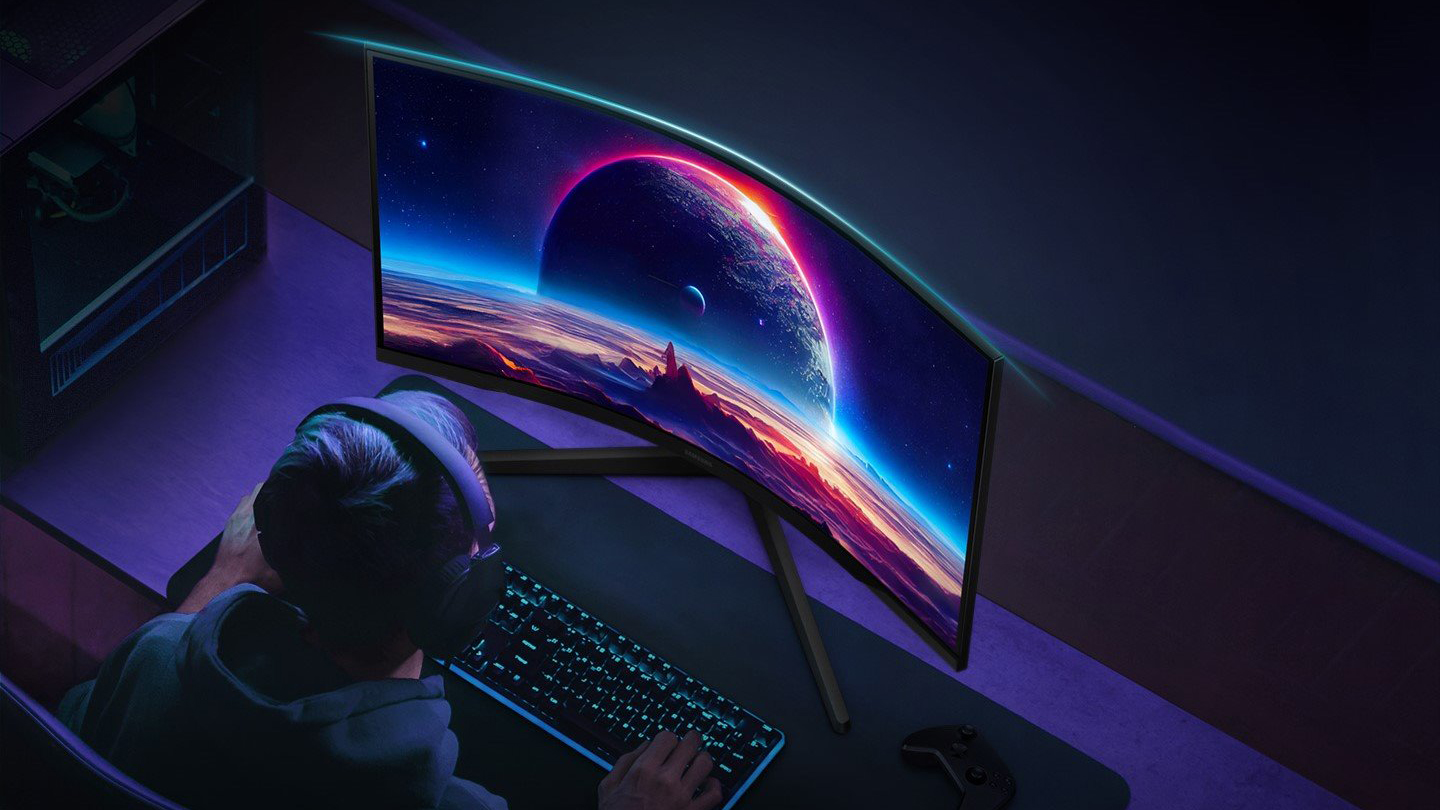 Samsung monitor deals: Go big or go bigger